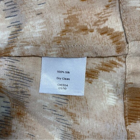 Talbots sleeveless top with v-neckline and ruffles in ๐ฏ silk - Picture 5 of 5